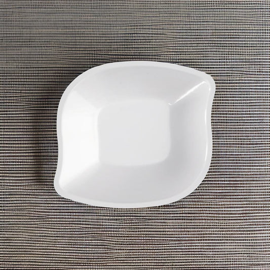 Elevate your dining experience with our Plastic Star Chat Plate. Crafted with quality plastic, this plate features a unique star-shaped design